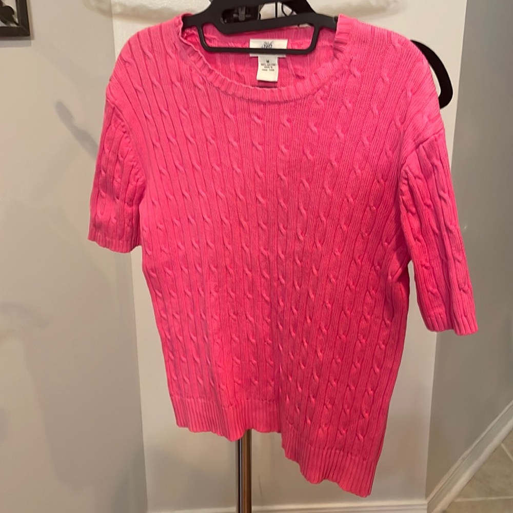 EUC. Brooks Brothers 346 Pima Cotton. Short sleeve sweater. Color pink.  size M